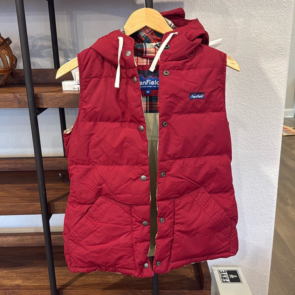 Penfield x Madewell Red Hooded Puffer Vest - Size Medium